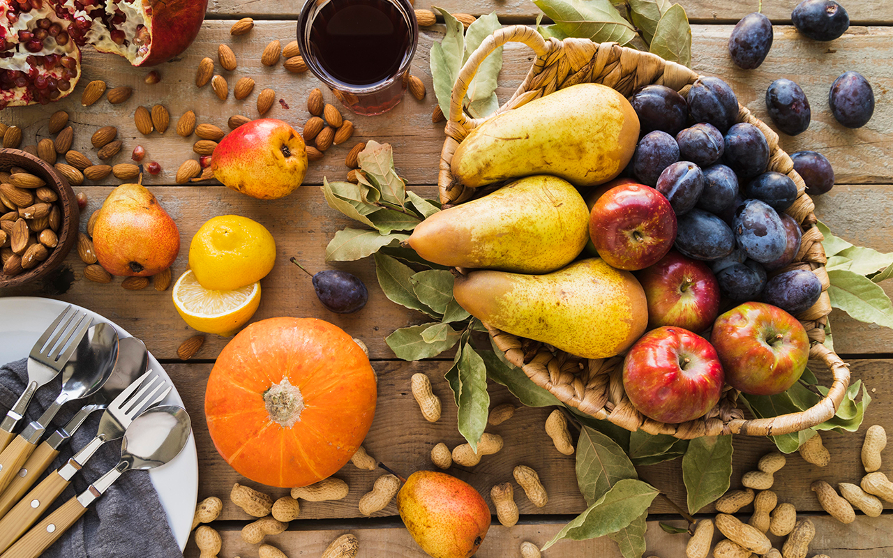 Wunder des Herbstes:  Obst und Kräuter der Saison mit geheimer Wirkung 